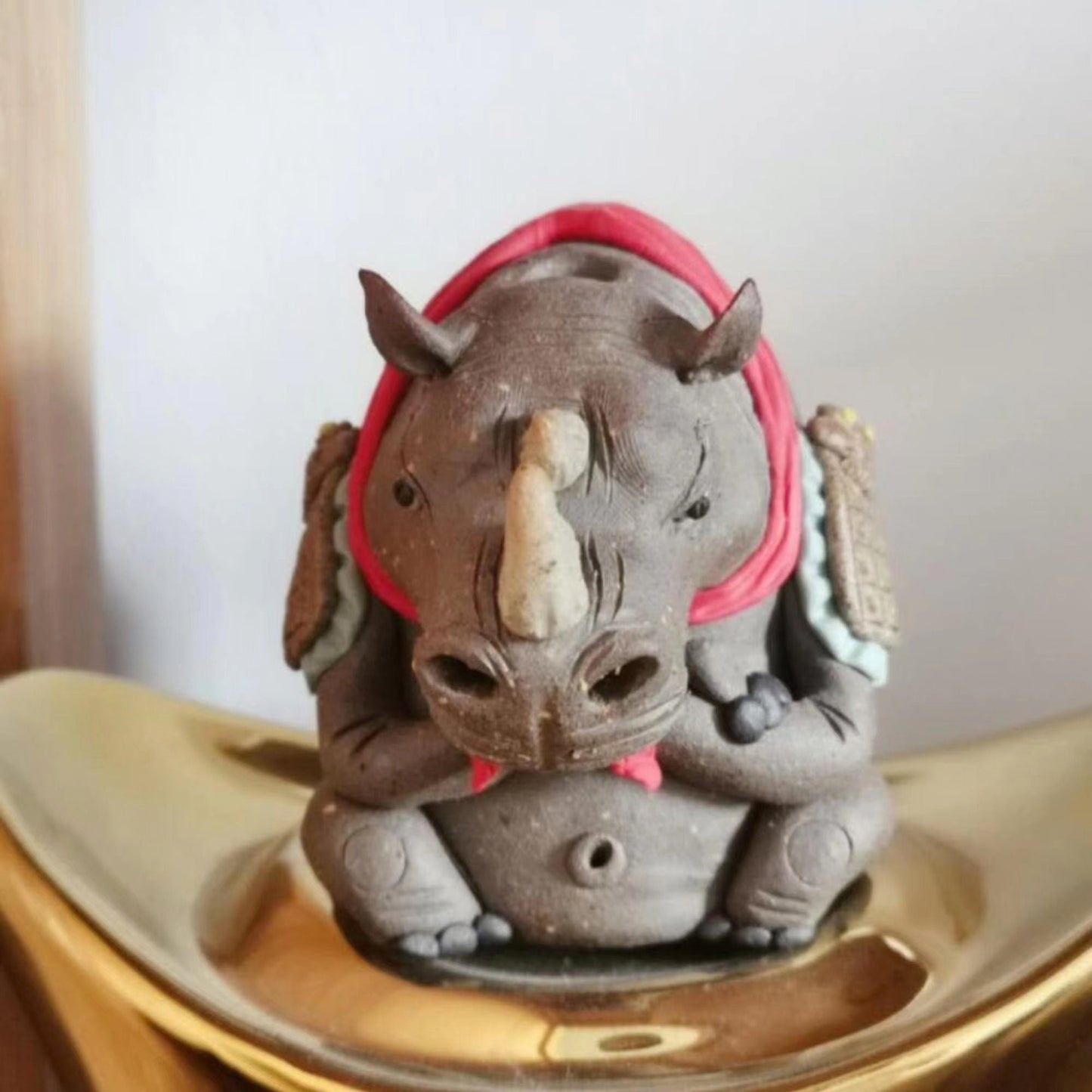 Back flow Incense Cone Holder,Tea pet |Modern minimalist decor | Gifts for Him Ornaments Gift for Tea Lovers(7cmX6.5cm)