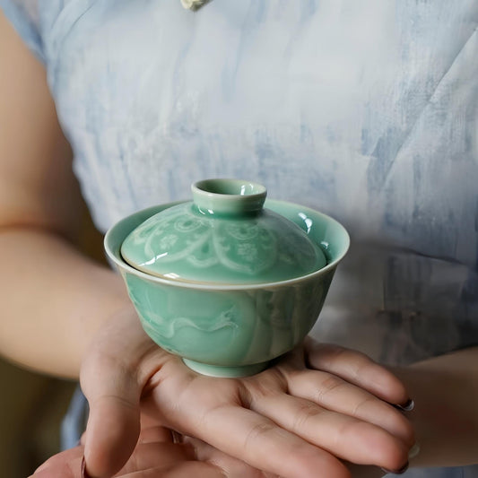 Celadon Gaiwan – 120ML Tea Cup, Minimalist Song Dynasty Aesthetic, Zen-Inspired Teaware, Elegant Gongfu Tea Ceremony Gift
