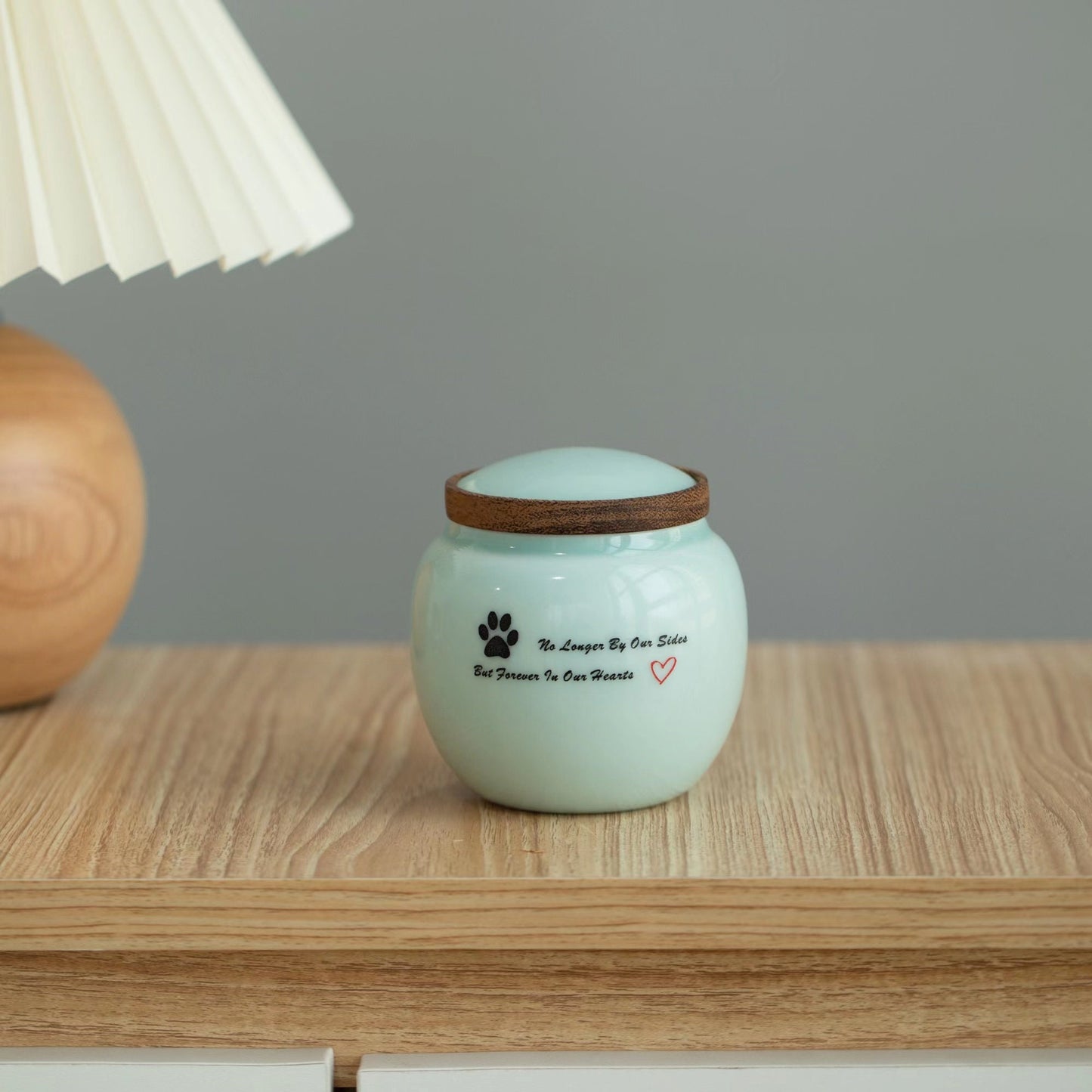 Custom Pet Urn|Modern Simple Urn for Ashes| Personalized Name Urn  | Small pet custom urn|Pet loss Gift  (4.2X3.8Inch，14.6 cu/in）