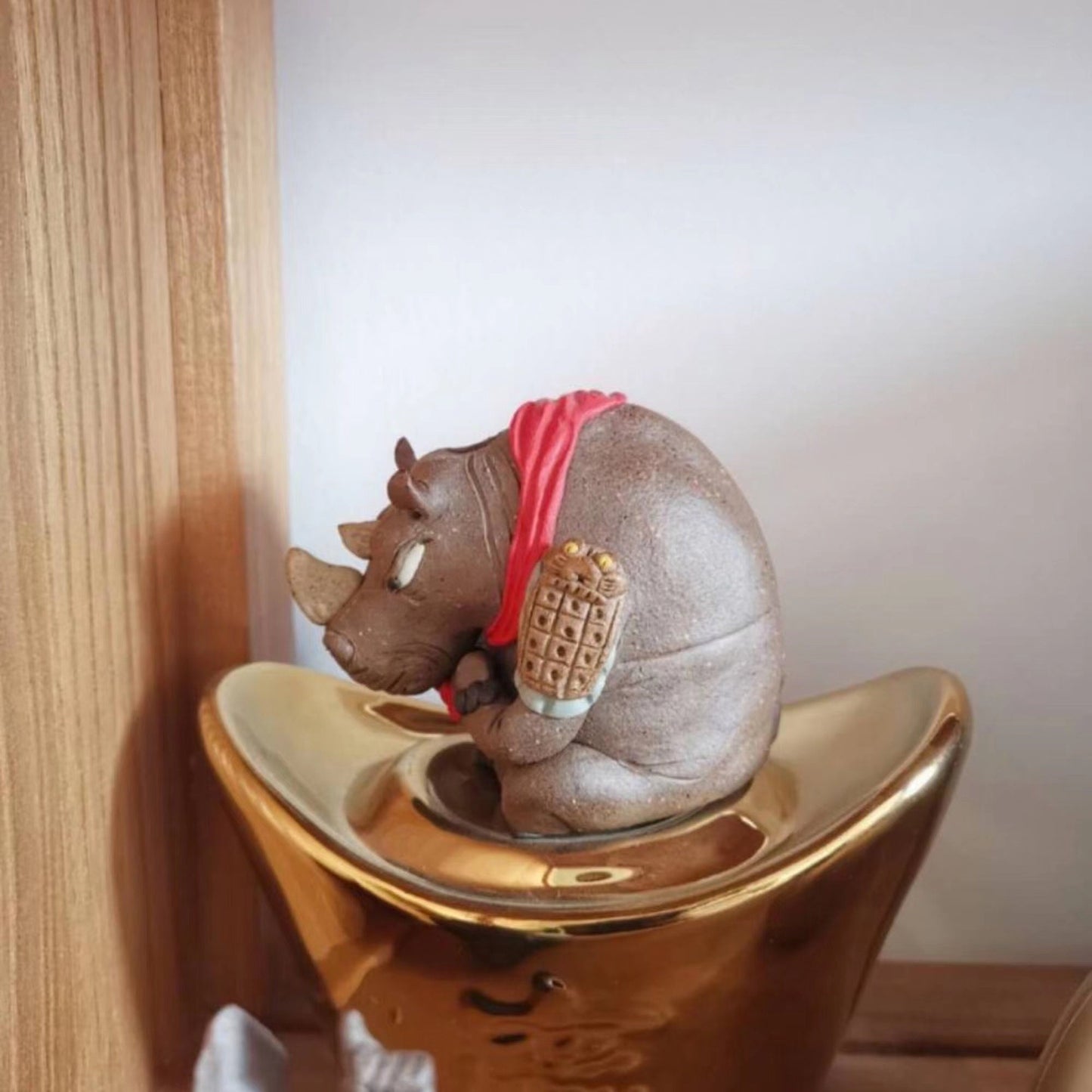 Back flow Incense Cone Holder,Tea pet |Modern minimalist decor | Gifts for Him Ornaments Gift for Tea Lovers(7cmX6.5cm)