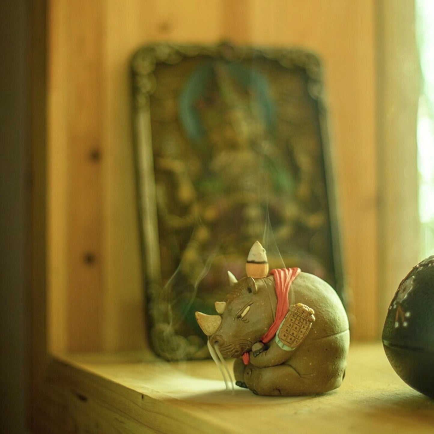 Back flow Incense Cone Holder,Tea pet |Modern minimalist decor | Gifts for Him Ornaments Gift for Tea Lovers(7cmX6.5cm)