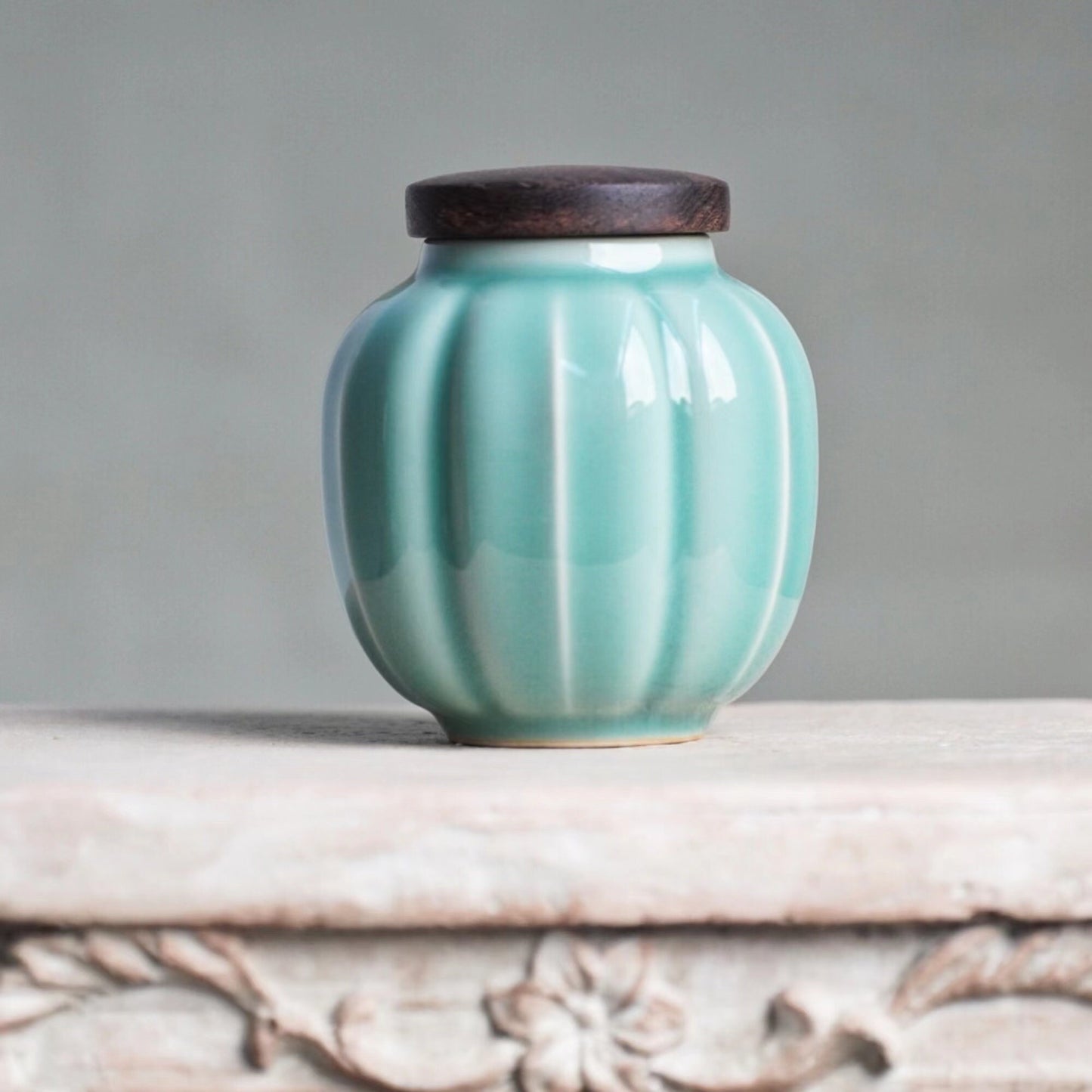 CELADON Kitchen Ceramic Canister,   Vintage Food Storage Jar for Tea，Coffee