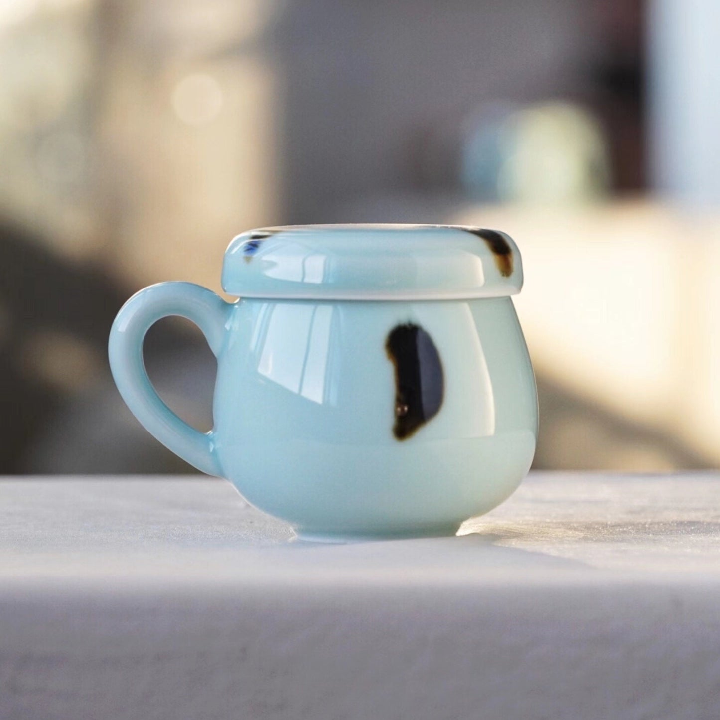 Pottery mug ，Ceramic Stoneware Mug， Tea Cup with Infuser Tea Mug with Lid，Tea Lover Gifts  (10-Ounce)