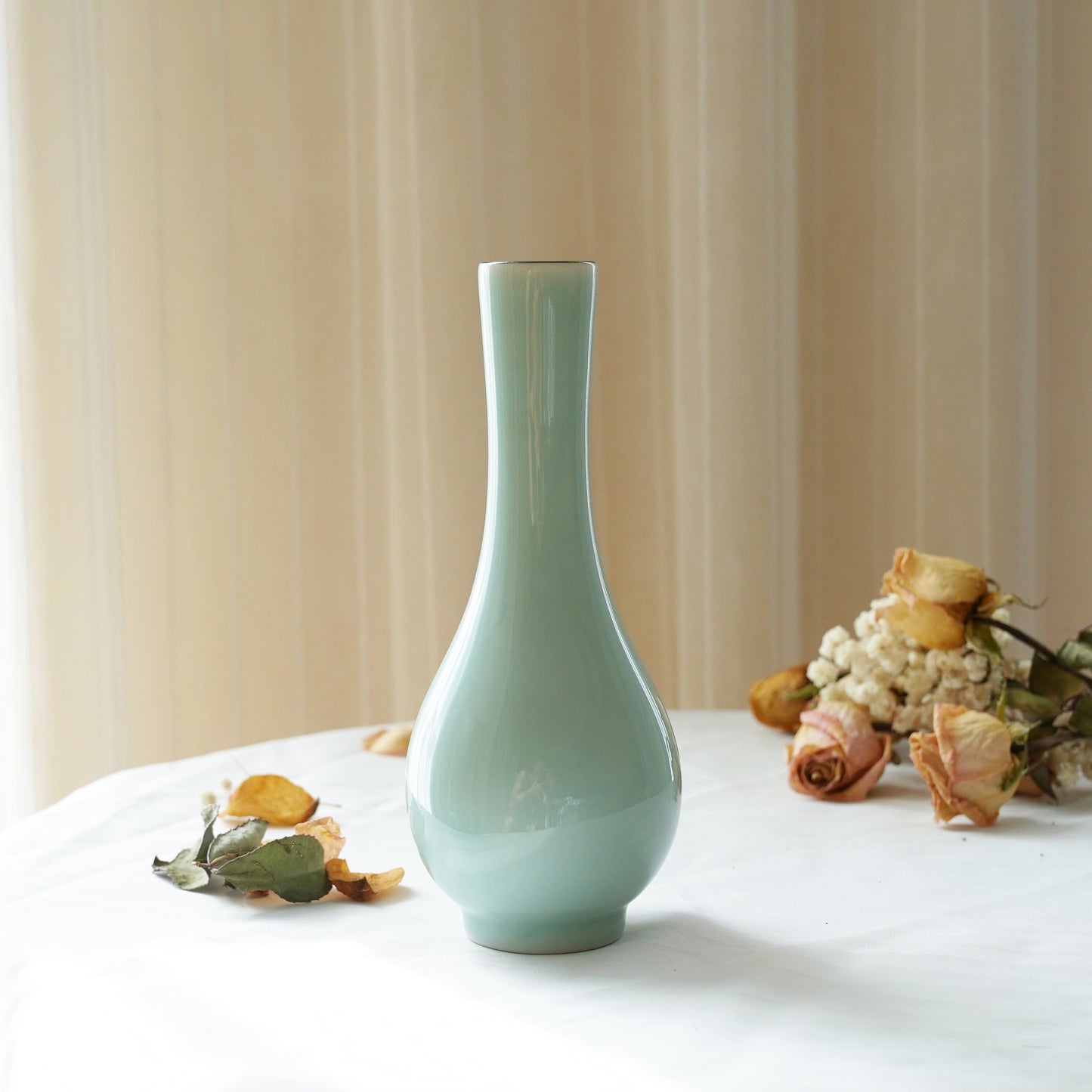 LONG QUAN CELADON - Elegant Longquan Celadon Vase Pair - Handcrafted Porcelain - Blue Glaze - 18cm & 12cm - Timeless Art for Home Decor