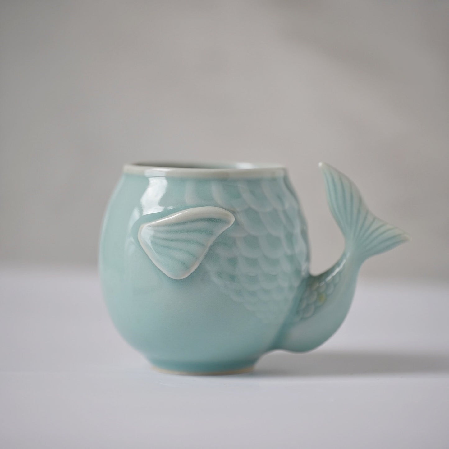 Handcrafted Whale Tail Ceramic Mug, 9.5oz Coffee Cup, Ocean Lover Gift, Cute Animal Mug, Unique Tea Cup, Gift for Her， Coastal Decor Mug