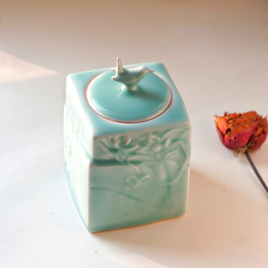 Personalized Urn| Pet Urn| Cat Urn |Urns for human ashes|Custom dog memorial| Pet Memory|Pet Lover Gift