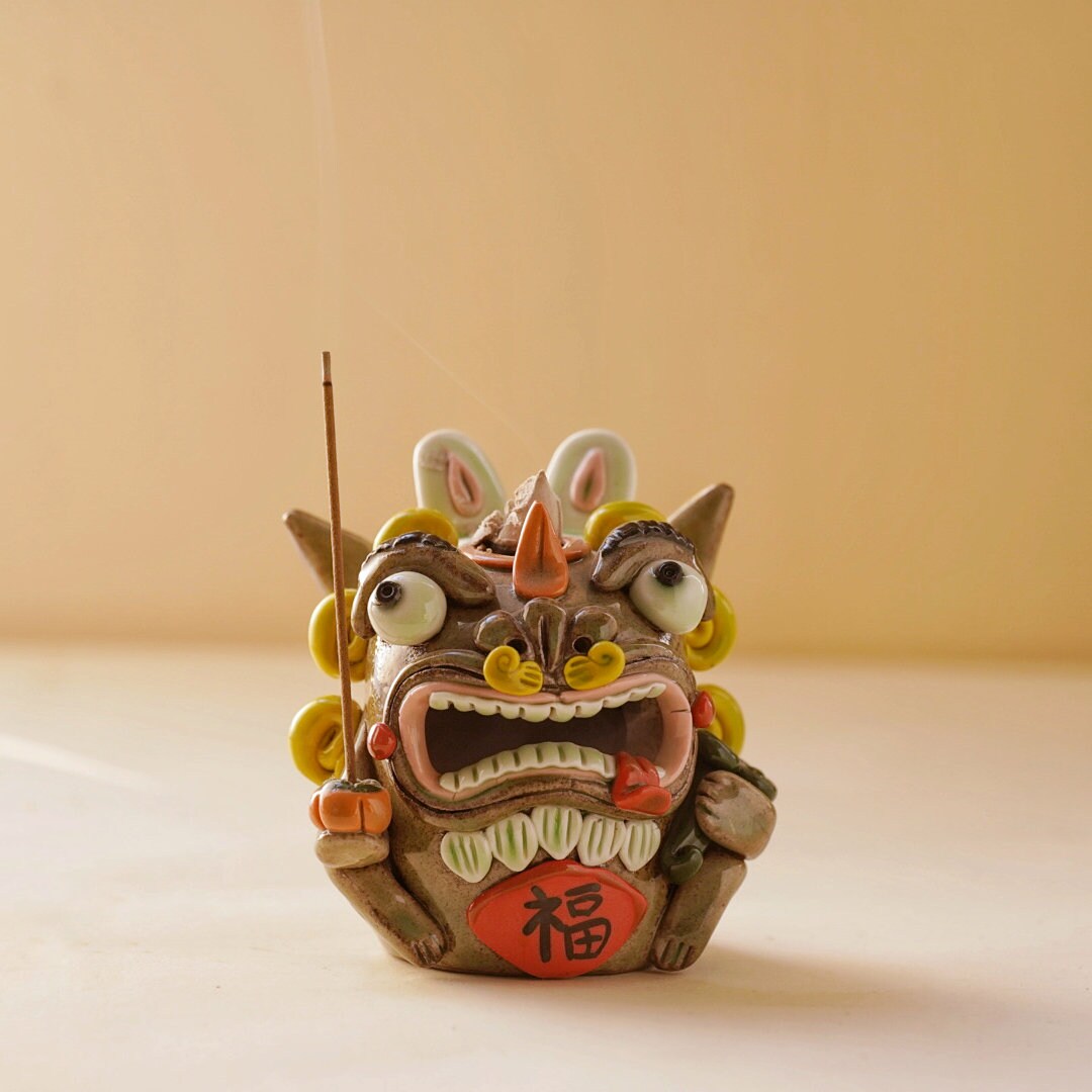 Mystical Pixiu Ceramic Incense Burner | Feng Shui Backflow Incense Holder | Unique Tea Pet | Aromatherapy Gift for Home & Office