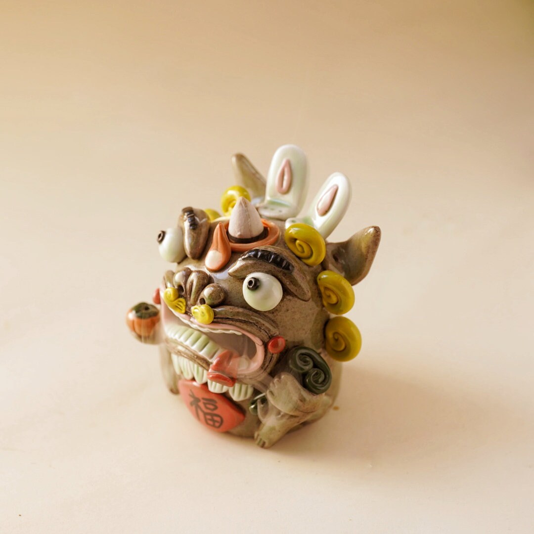 Mystical Pixiu Ceramic Incense Burner | Feng Shui Backflow Incense Holder | Unique Tea Pet | Aromatherapy Gift for Home & Office