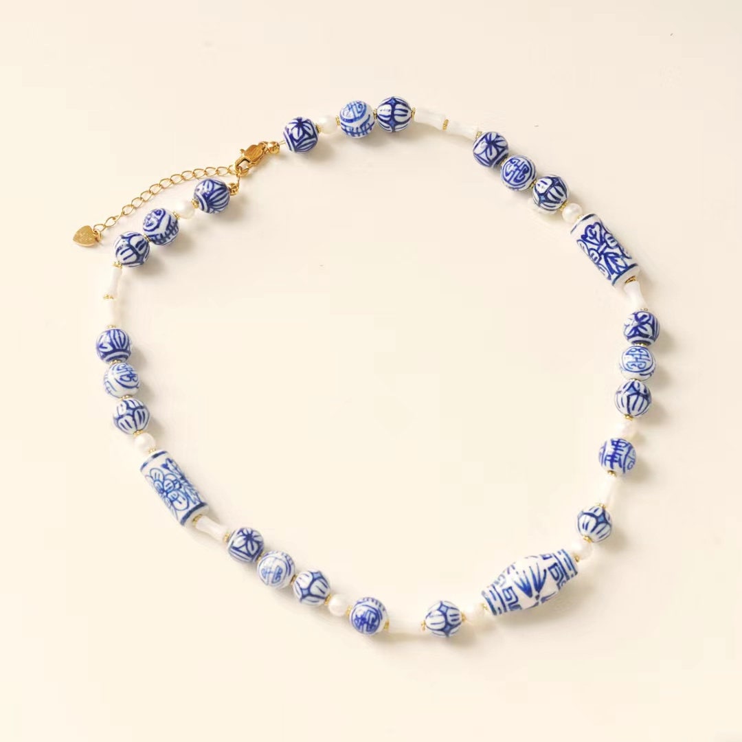 Elegant Blue and White Ceramic Choker Necklace， Delft Blue Inspired Ceramic Choker - Blue Beaded Necklace