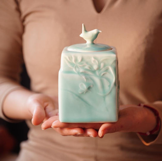 Personalized Urn| Pet Urn| Cat Urn |Urns for human ashes|Custom dog memorial| Pet Memory|Pet Lover Gift