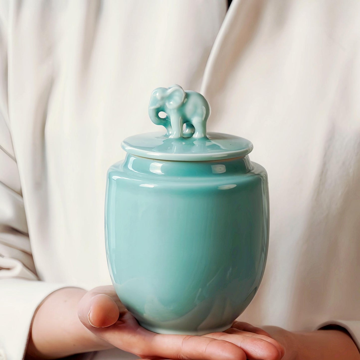 Elephant Ceramic Jar – 700ML Handcrafted  Tea Container, Decorative Canister for Tea, Coffee, and Spices, Elegant Gift for Tea Lovers