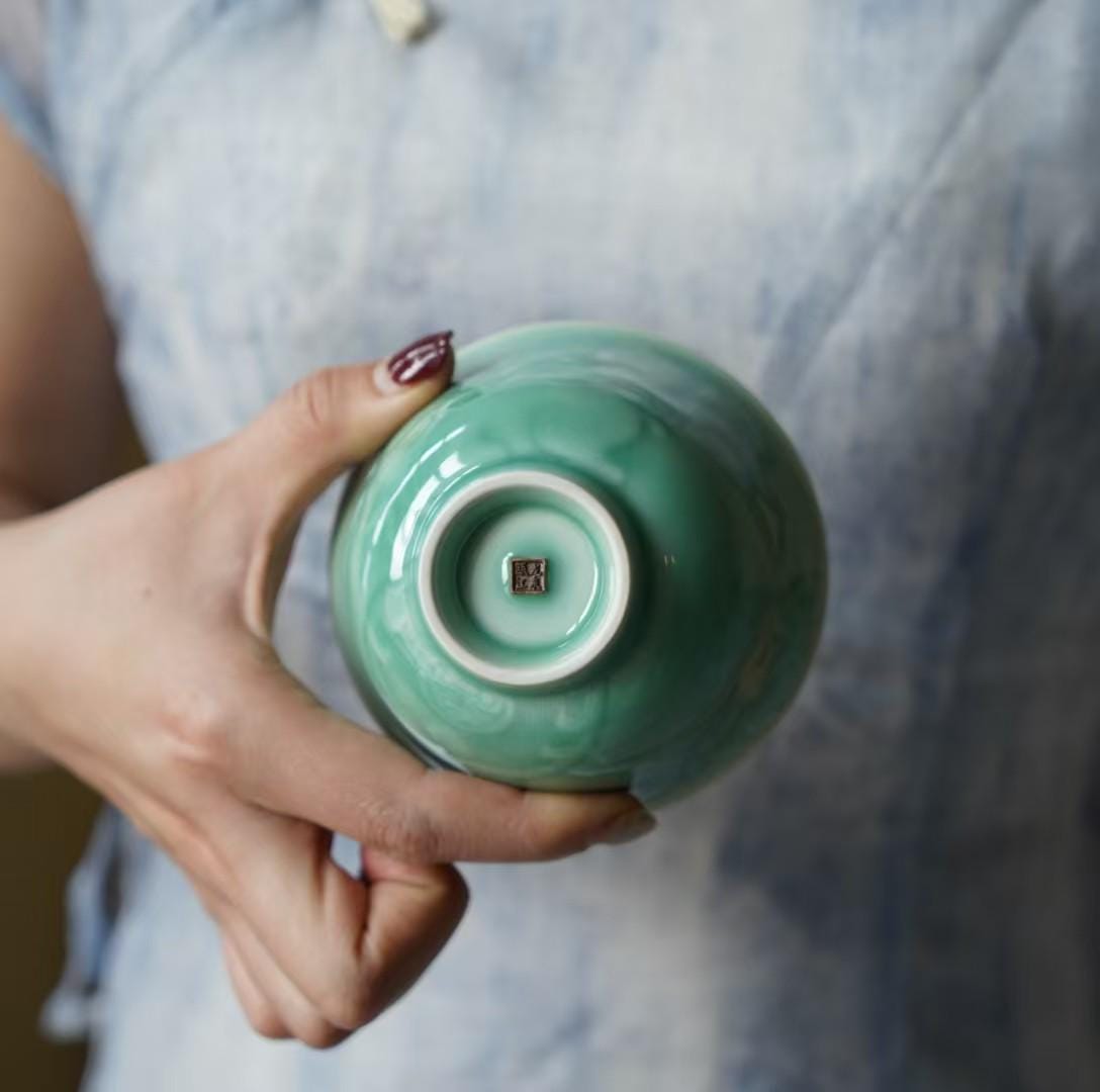 Celadon Gaiwan – 120ML Tea Cup, Minimalist Song Dynasty Aesthetic, Zen-Inspired Teaware, Elegant Gongfu Tea Ceremony Gift