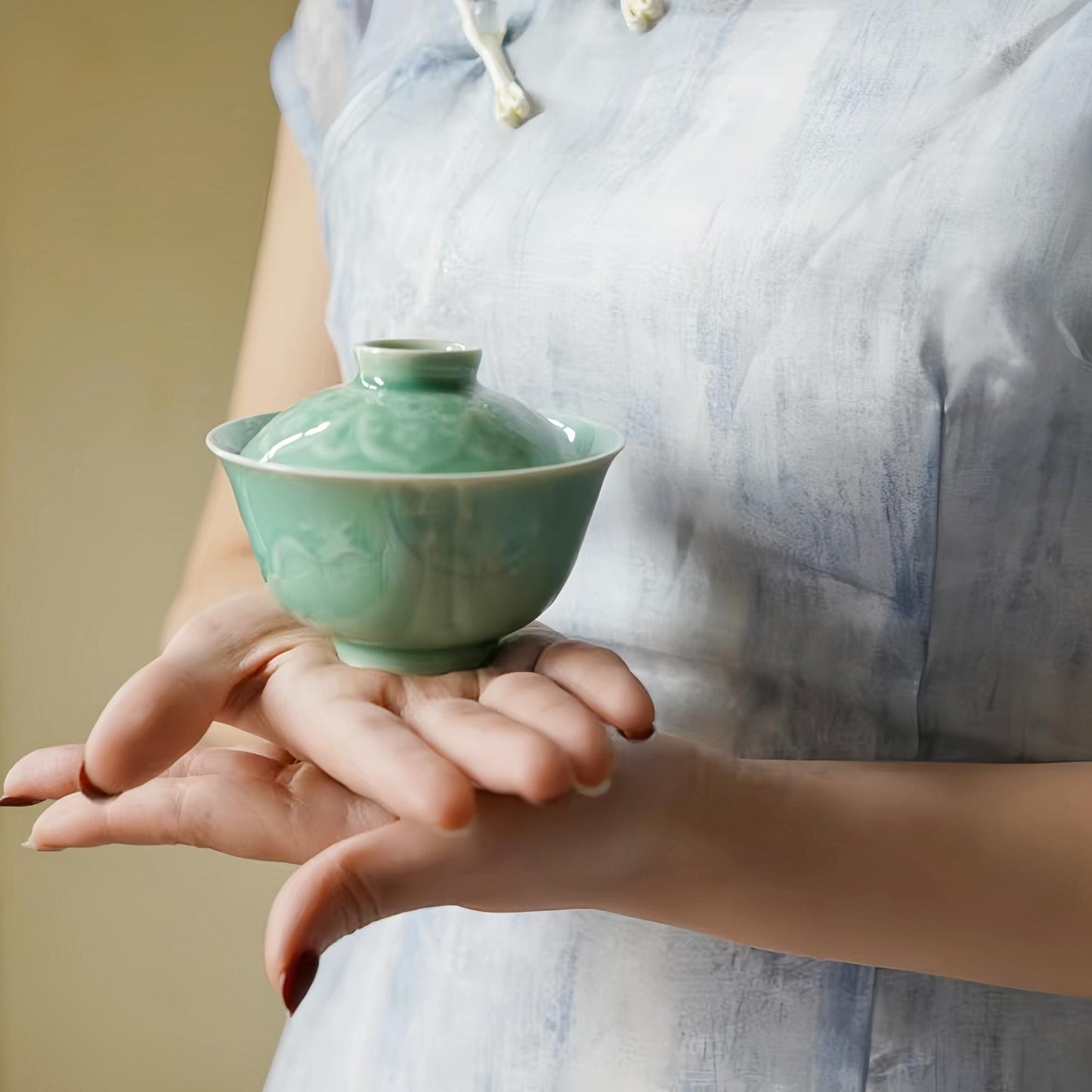 Celadon Gaiwan – 120ML Tea Cup, Minimalist Song Dynasty Aesthetic, Zen-Inspired Teaware, Elegant Gongfu Tea Ceremony Gift
